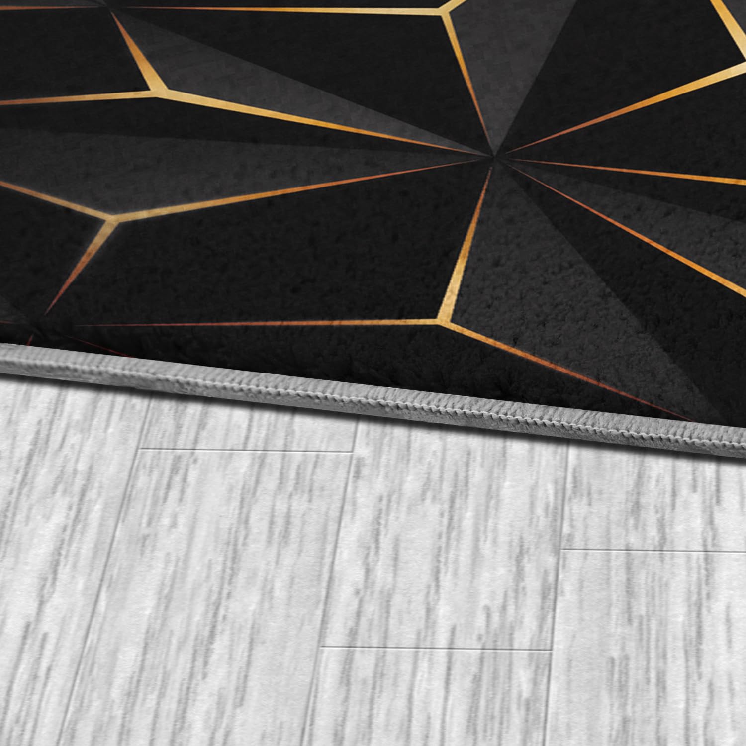 Amazon | カーペット ラグ 黒の幾何学模様 140 x 200cm 洗える ラグ